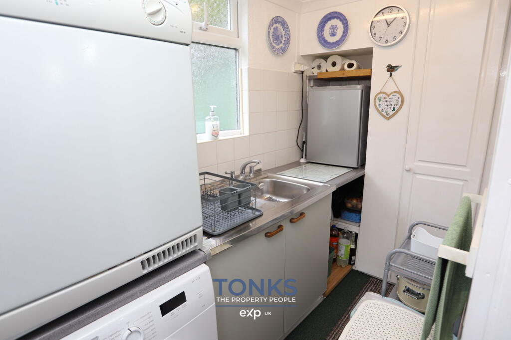 Additional image 10 of Apsley Close, Oldbury, B68 0QS