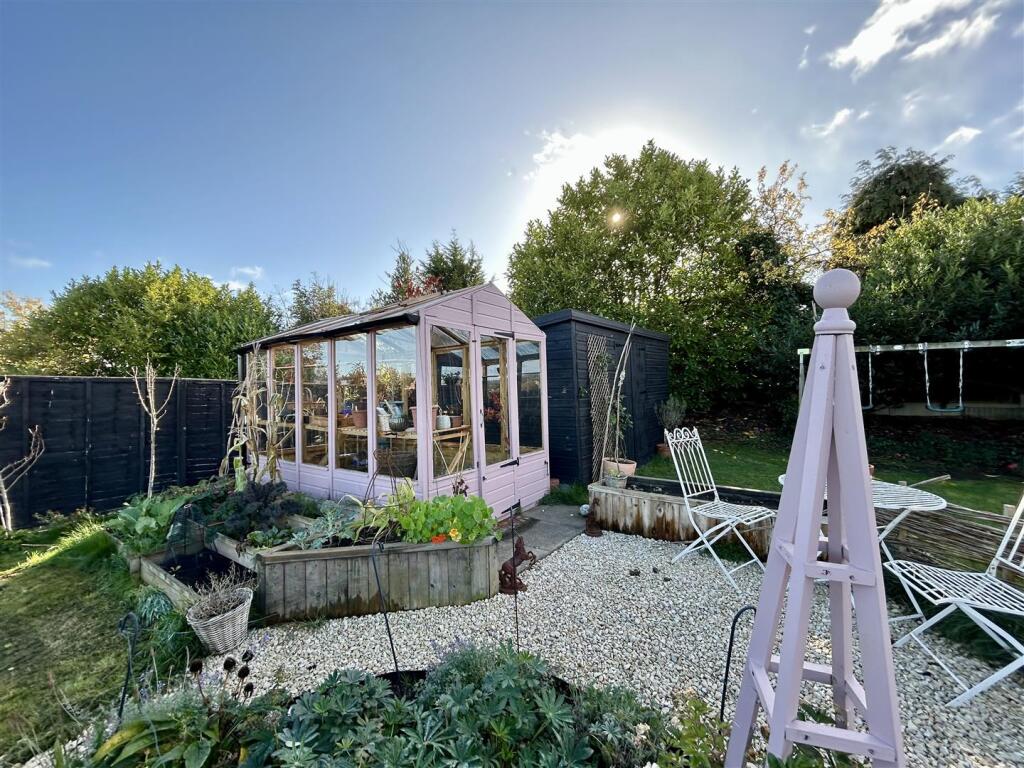 Additional image 24 of Alexandra Road, Halesowen