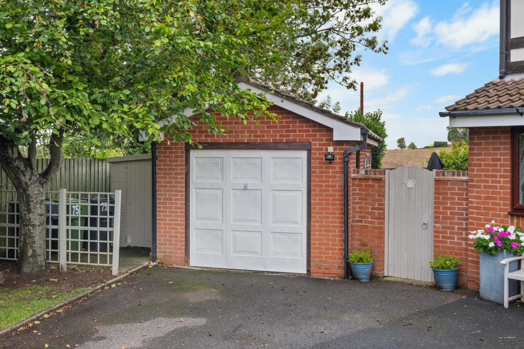 Additional image 33 of Avoncroft Road, Stoke Heath, Bromsgrove. B60 4NG