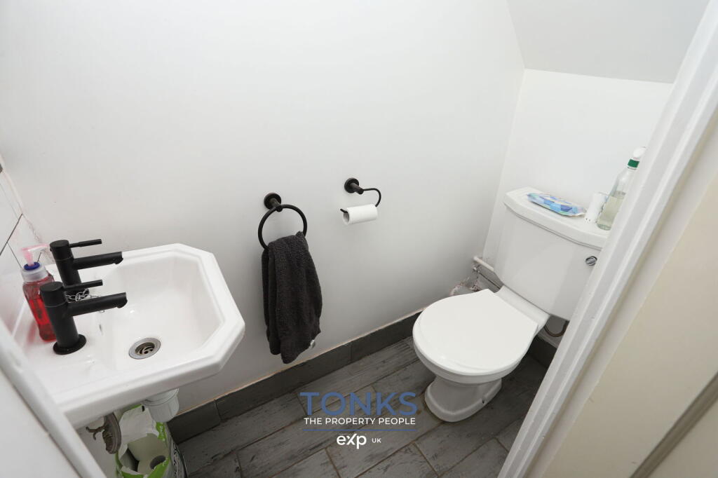 Additional image 8 of Manor Lane, Halesowen, B62 8QN