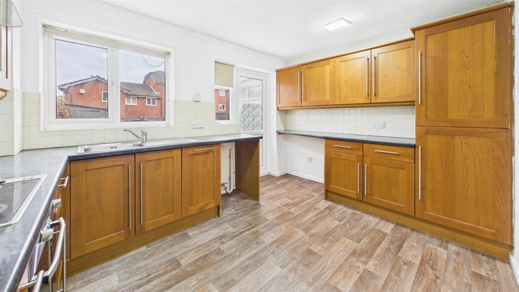 Additional image 4 of Winchester Close,Rowley Regis,West Midlands