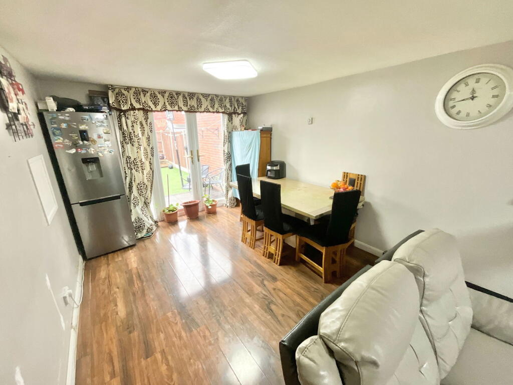 Additional image 3 of OLDBURY, Staulton Green