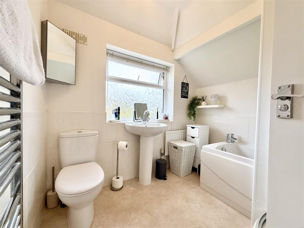 Additional image 21 of Fallowfield Road, Halesowen