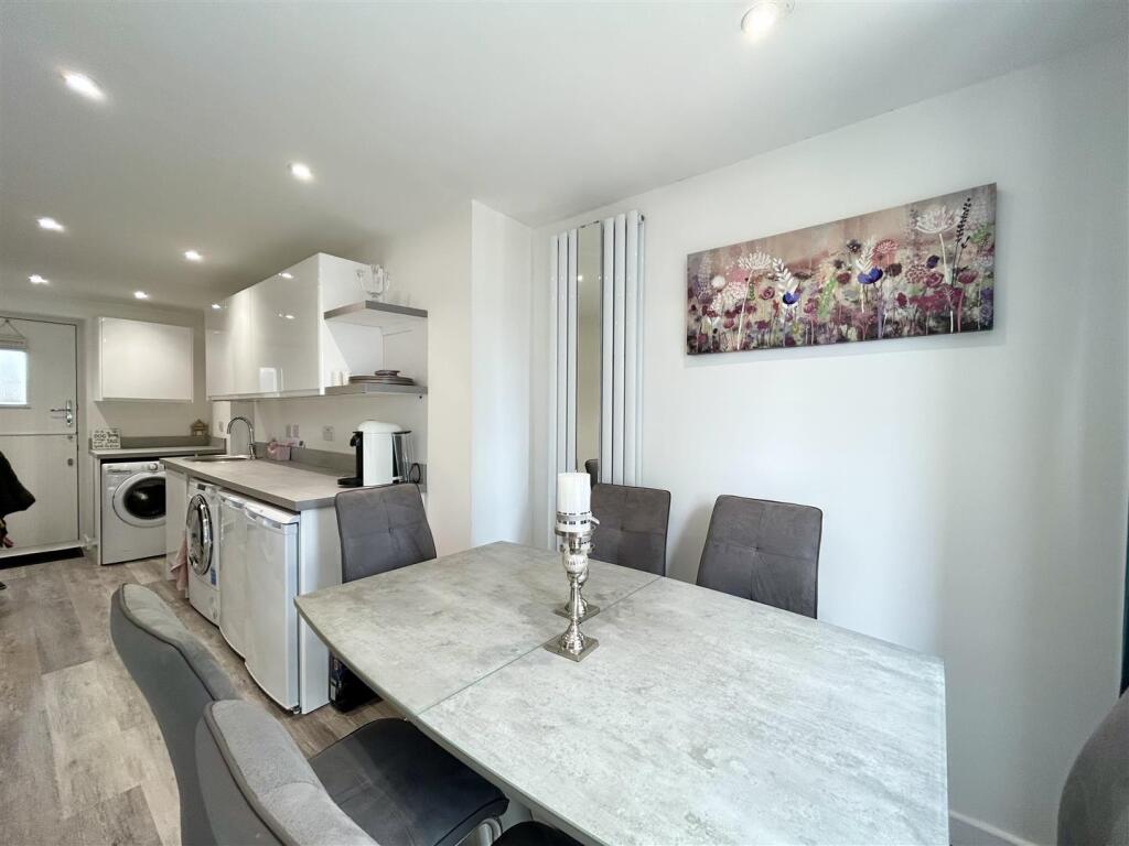 Additional image 9 of Witley Avenue, Halesowen