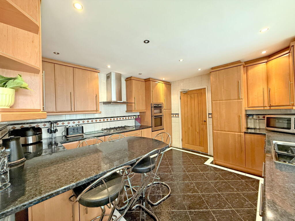 Additional image 10 of Fieldways Close, Hollywood, B47 5NU