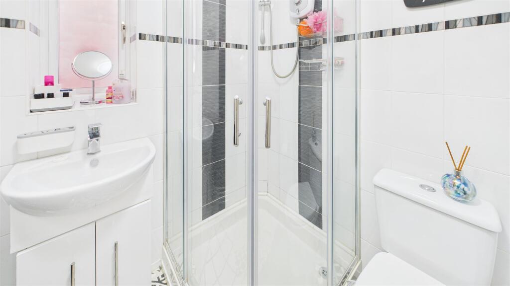 Additional image 26 of Radbourne Drive, Halesowen