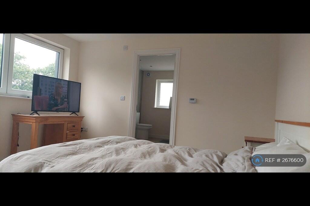 Additional image 10 of East Lodge Barn, Upton Warren, Bromsgrove, B61