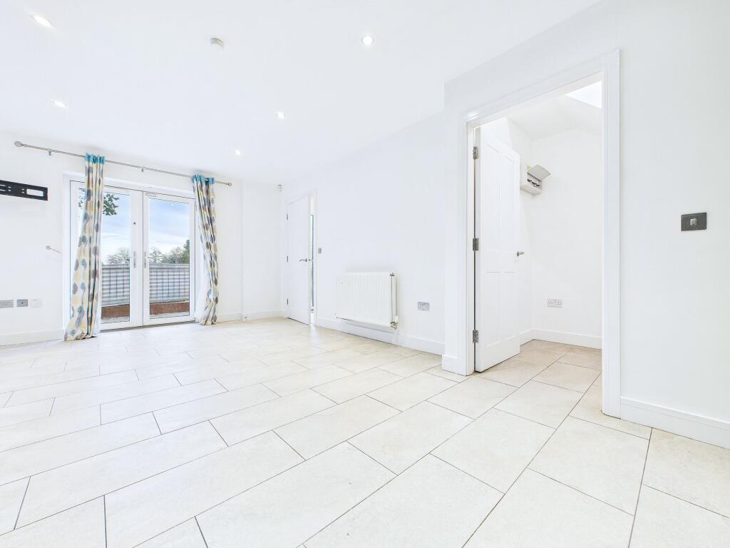 Additional image 6 of Parkside Stratford Road, Shirley - B90