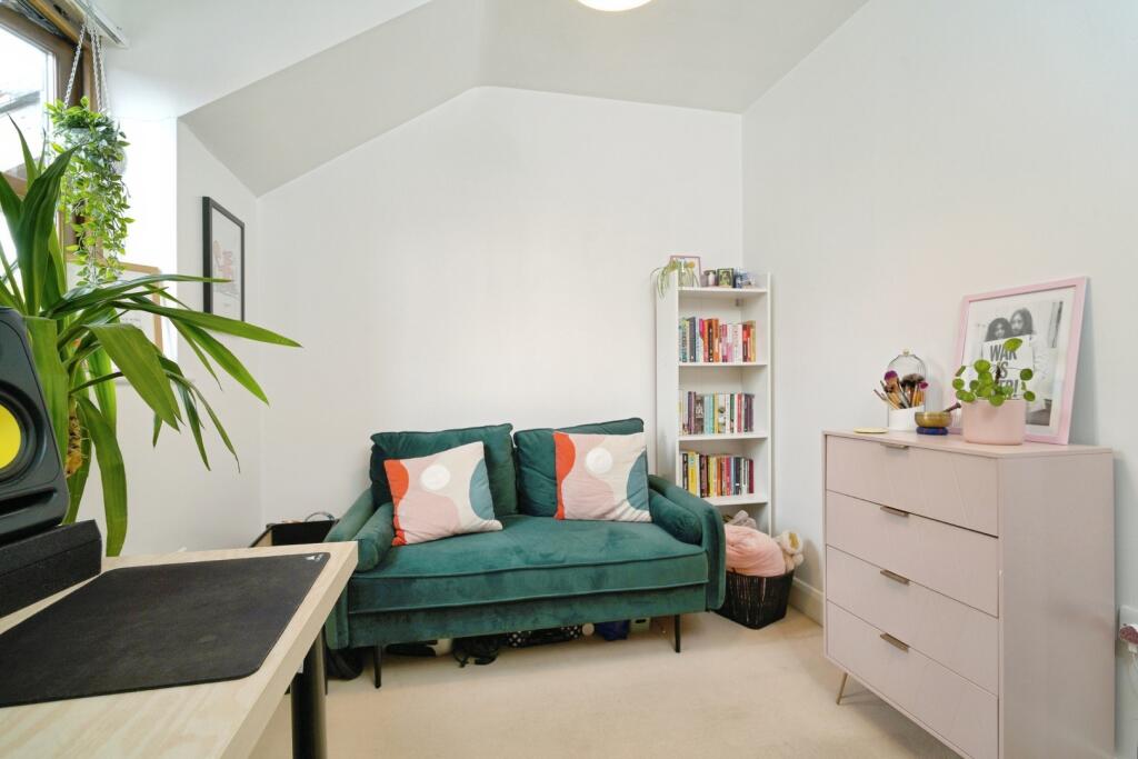 Additional image 12 of 42 Old Hall Gardens, Monkspath, Solihull, West Midlands