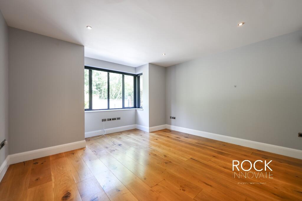 Additional image 20 of Ashlawn Crescent, Solihull, West Midlands, B91