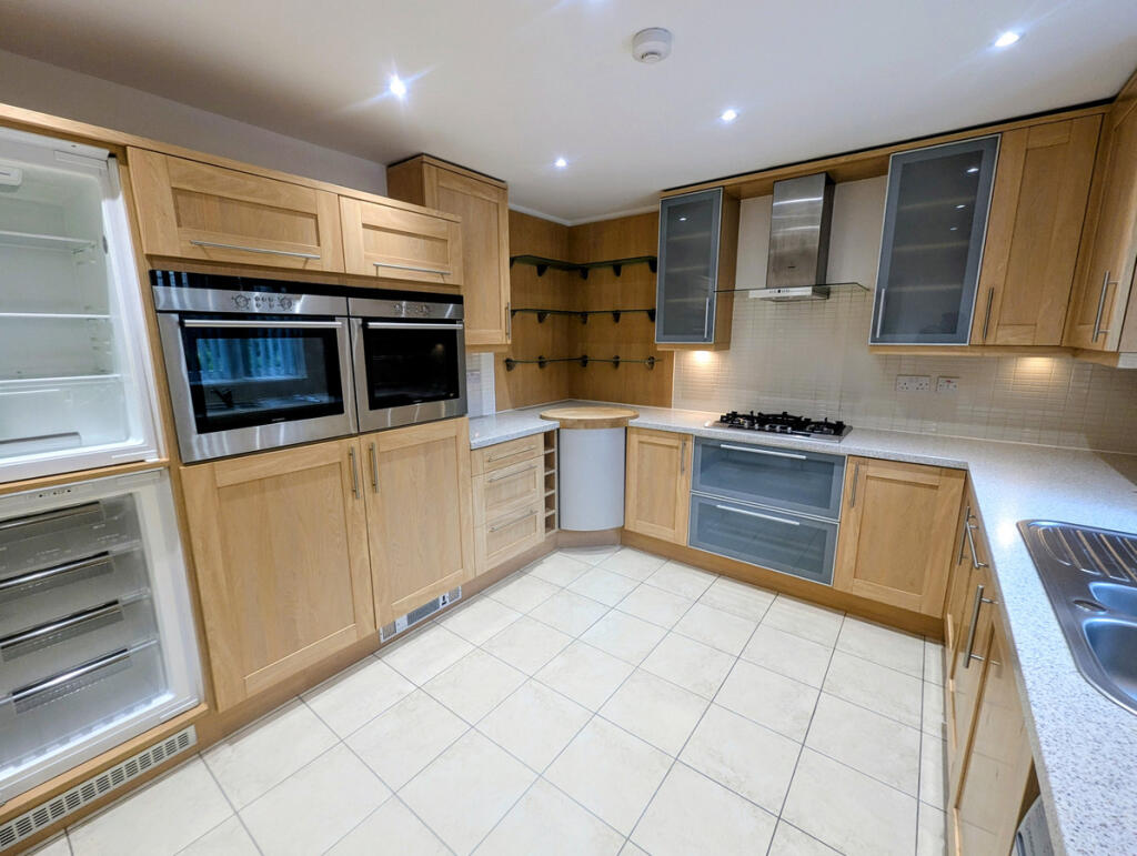 Additional image 14 of Woodshires Road, Solihull, B92