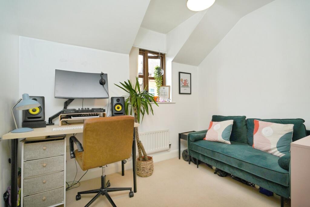 Additional image 13 of 42 Old Hall Gardens, Monkspath, Solihull, West Midlands