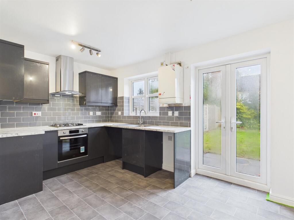 Additional image 10 of Calcutt Way, Shirley