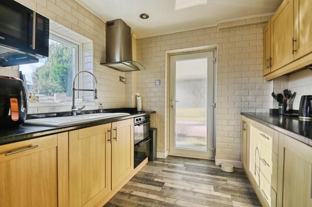 Additional image 7 of Stephenson Close, Glascote, Tamworth