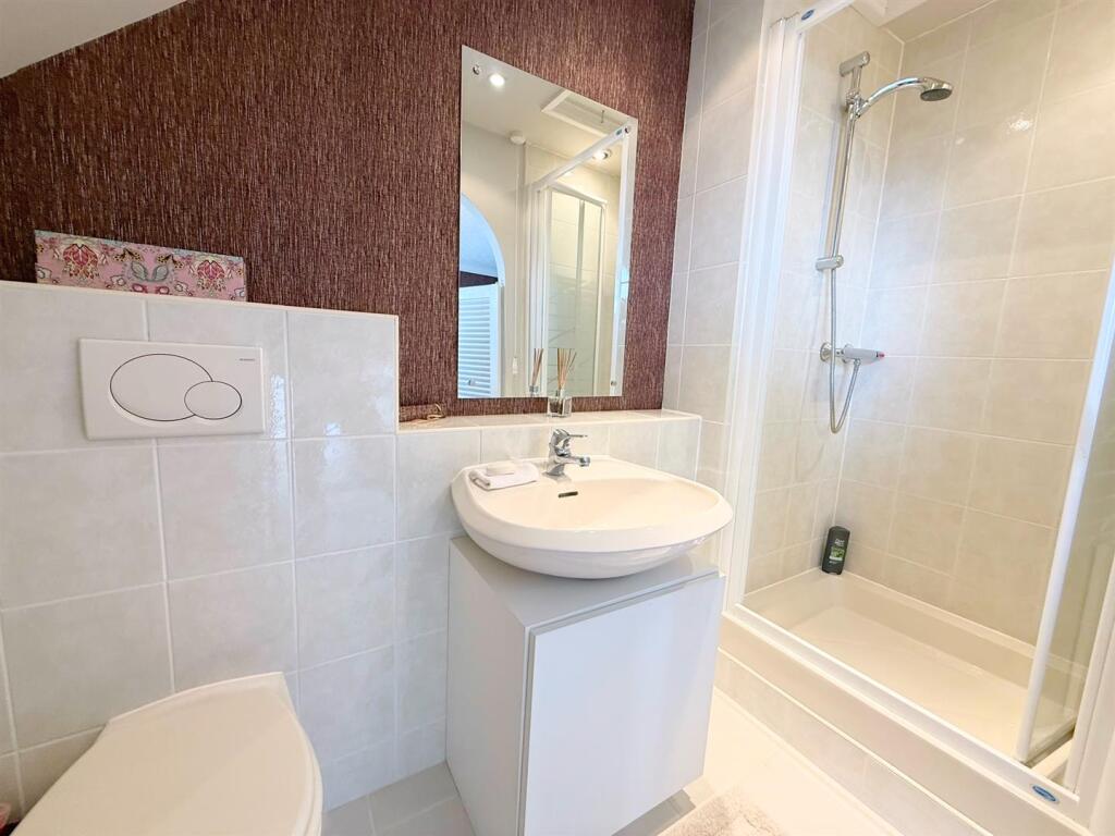 Additional image 22 of Thornhill Park, Streetly