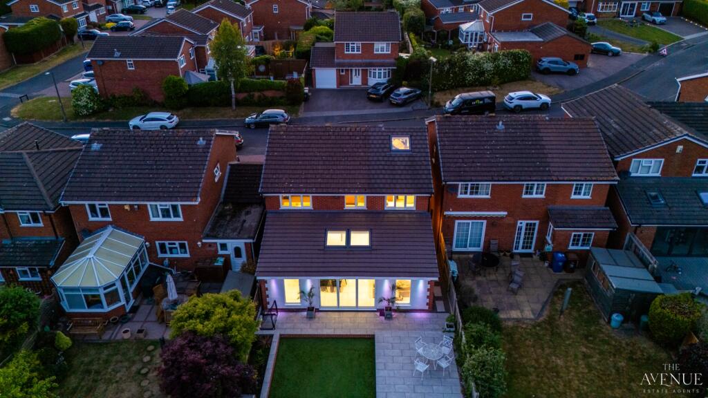 Additional image 5 of 28 Gainsborough Drive, Tamworth