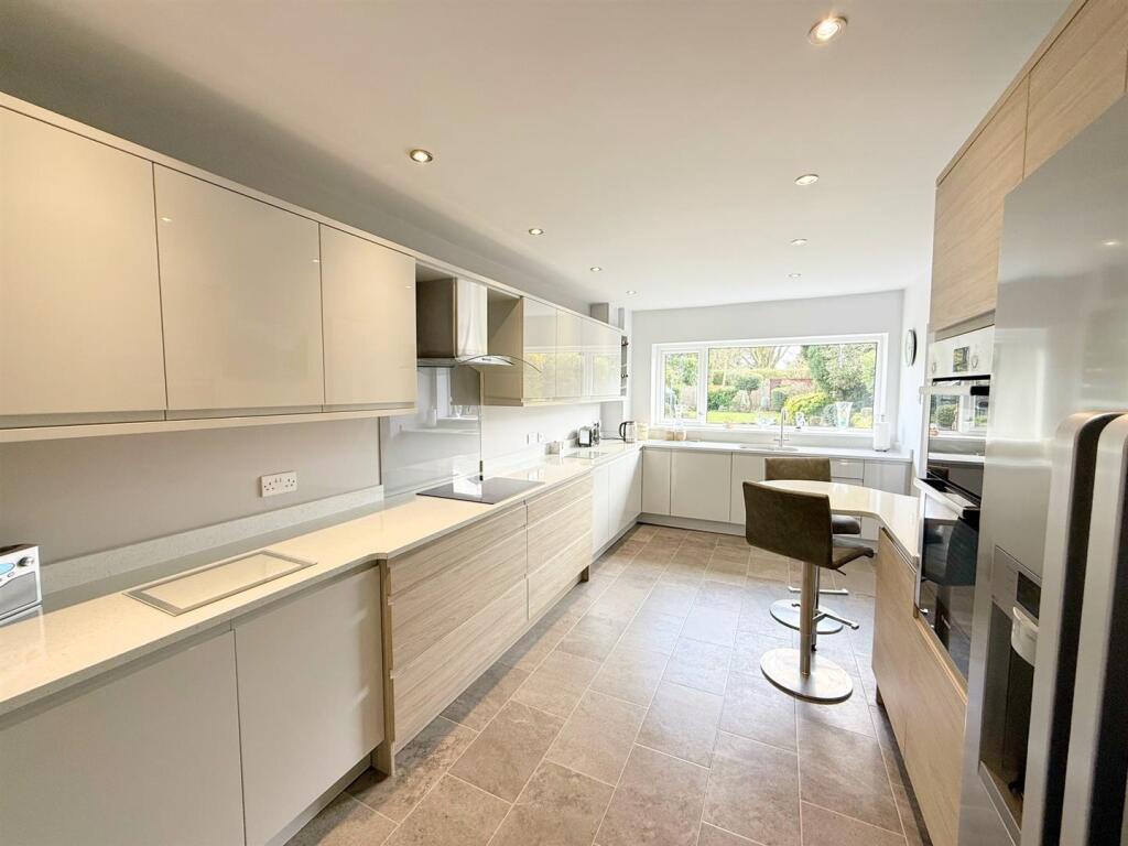 Additional image 11 of Thornhill Park, Streetly