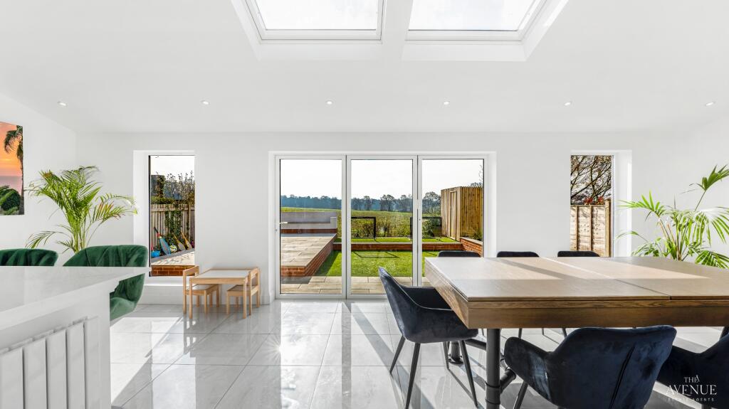 Additional image 38 of 28 Gainsborough Drive, Tamworth