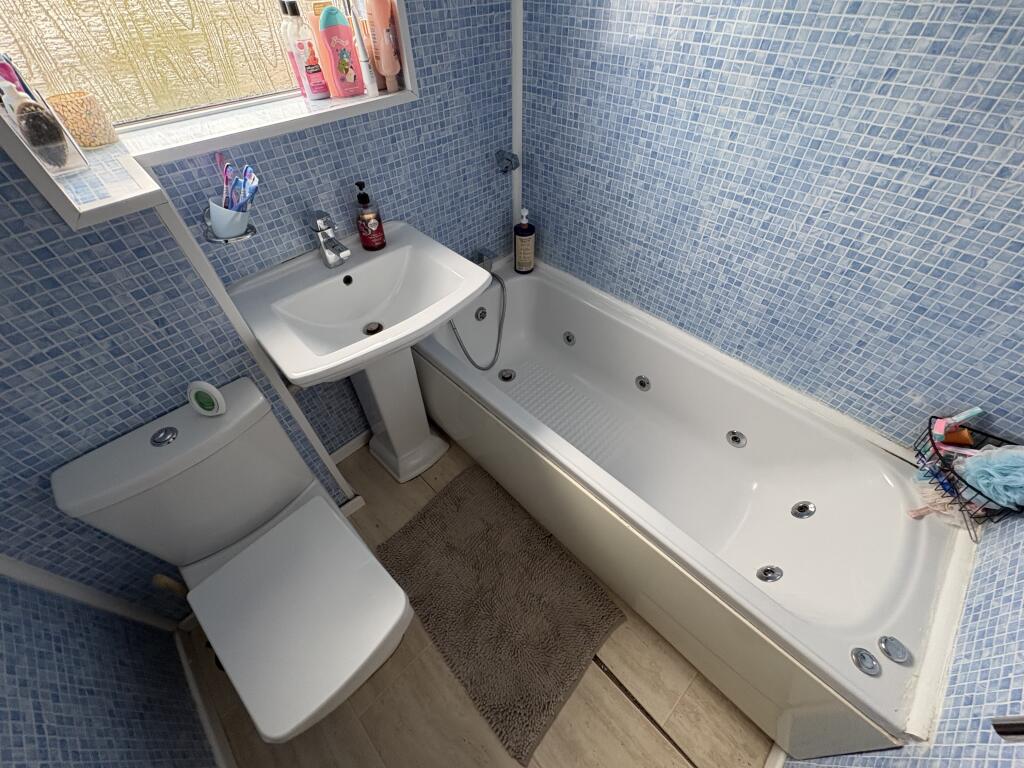 Additional image 5 of Torside, Wilnecote, TAMWORTH