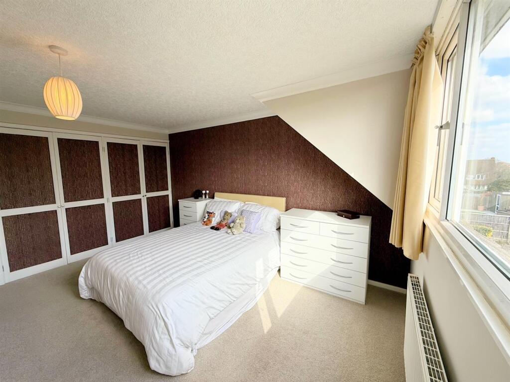 Additional image 20 of Thornhill Park, Streetly