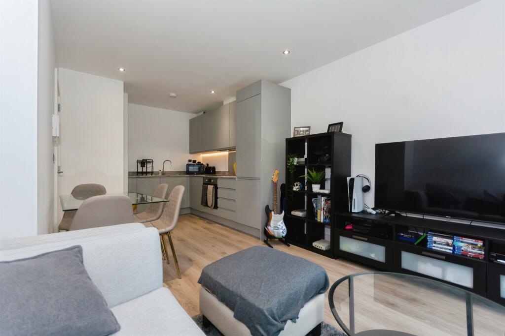 Additional image 7 of Streetsbrook Road, Solihull