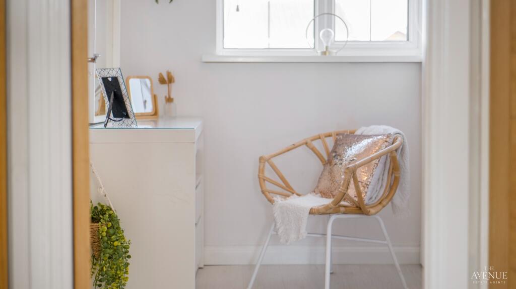 Additional image 13 of 28 Gainsborough Drive, Tamworth