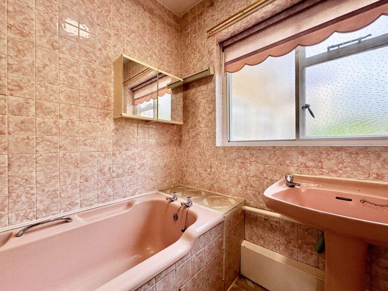 Additional image 6 of St Johns House, Seymour Gardens, Four Oaks, Sutton Coldfield, B74 4ST