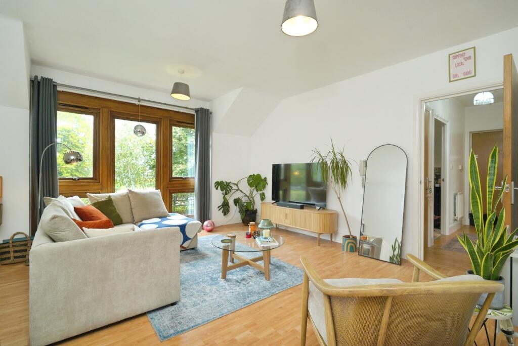 Additional image 8 of 42 Old Hall Gardens, Monkspath, Solihull, West Midlands