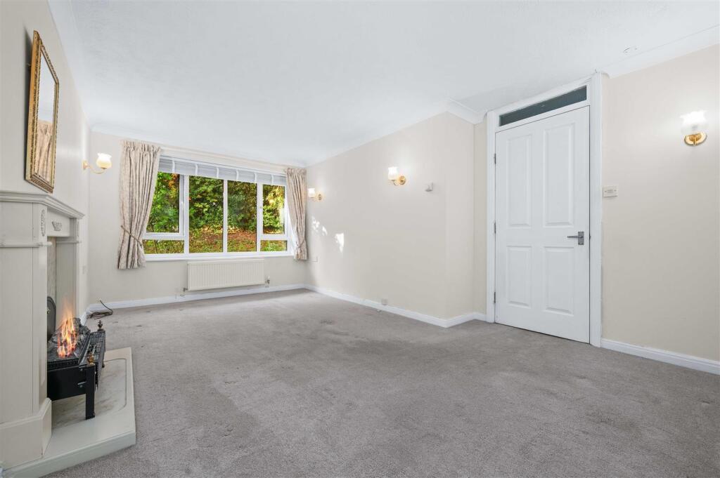 Additional image 2 of Chestnut Walk., Henley-In-Arden