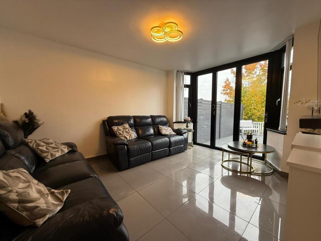 Additional image 6 of Wagon Lane, Solihull