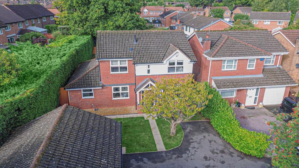 Additional image 27 of Chadworth Avenue, Dorridge, B93