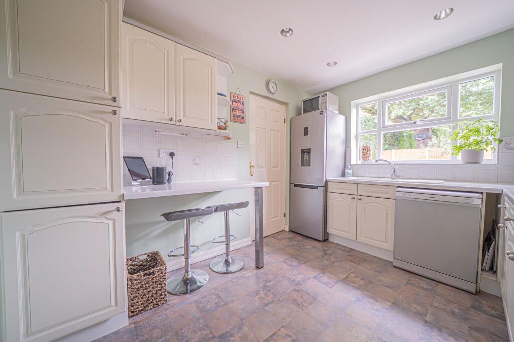 Additional image 10 of Chadworth Avenue, Dorridge, B93