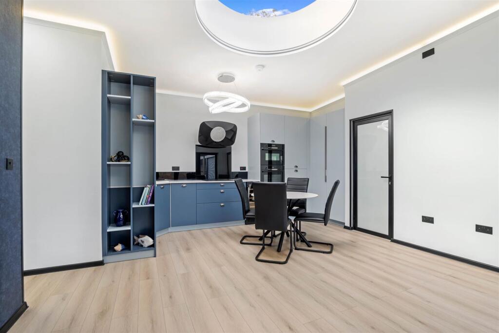 Additional image 18 of Lady Lane, Earlswood