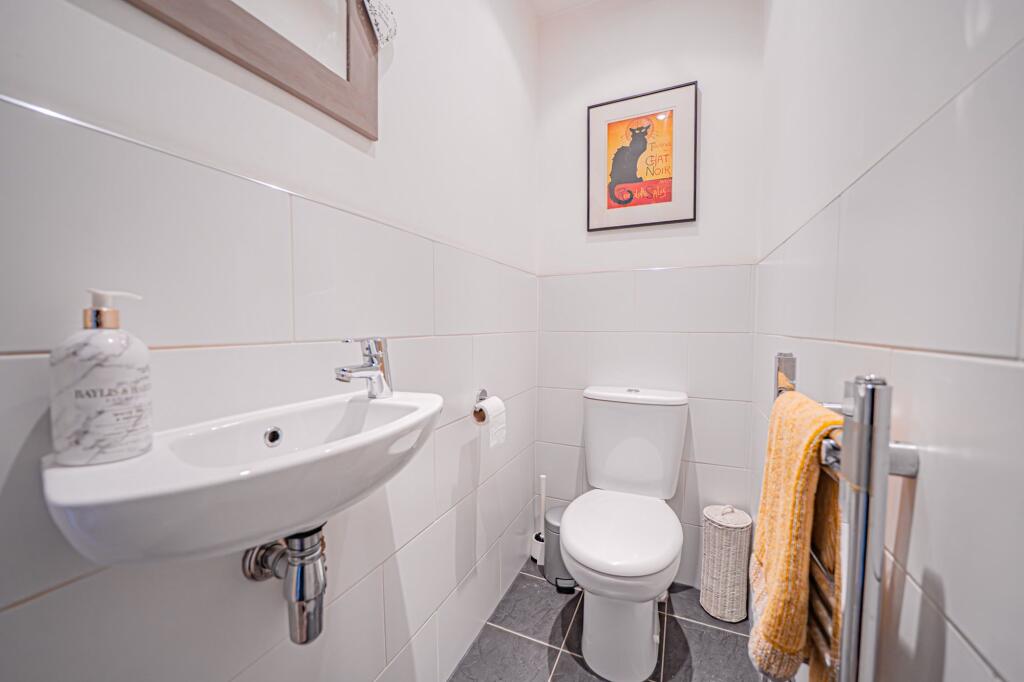 Additional image 15 of Chadworth Avenue, Dorridge, B93