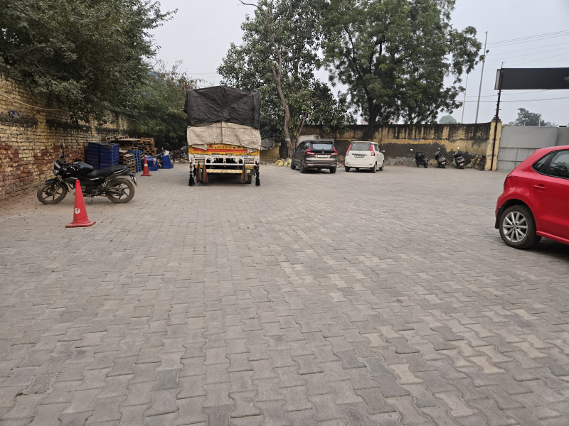 Additional image 3 of Honda Chowk, Sector 33, Gurgaon