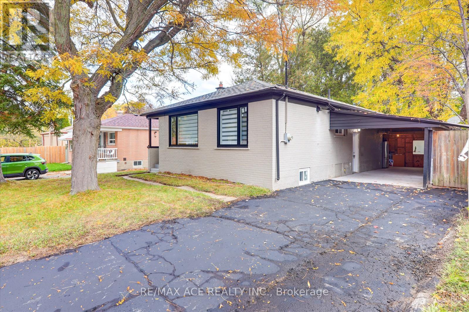 19 BLAKEMANOR BOULEVARD|Toronto (Woburn), Ontario M1J2W3