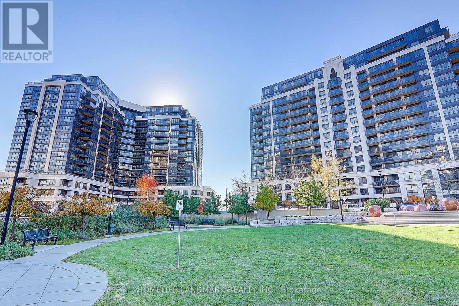 Property image for 716 - 1070 SHEPPARD AVENUE W|Toronto (York University Heights), Ontario M3J0G8