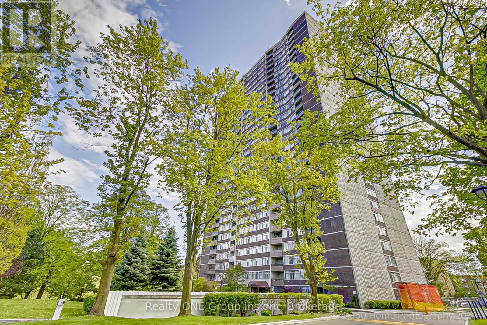 Property image for 702 - 3100 KIRWIN AVENUE|Mississauga (Cooksville), Ontario L5A3S6
