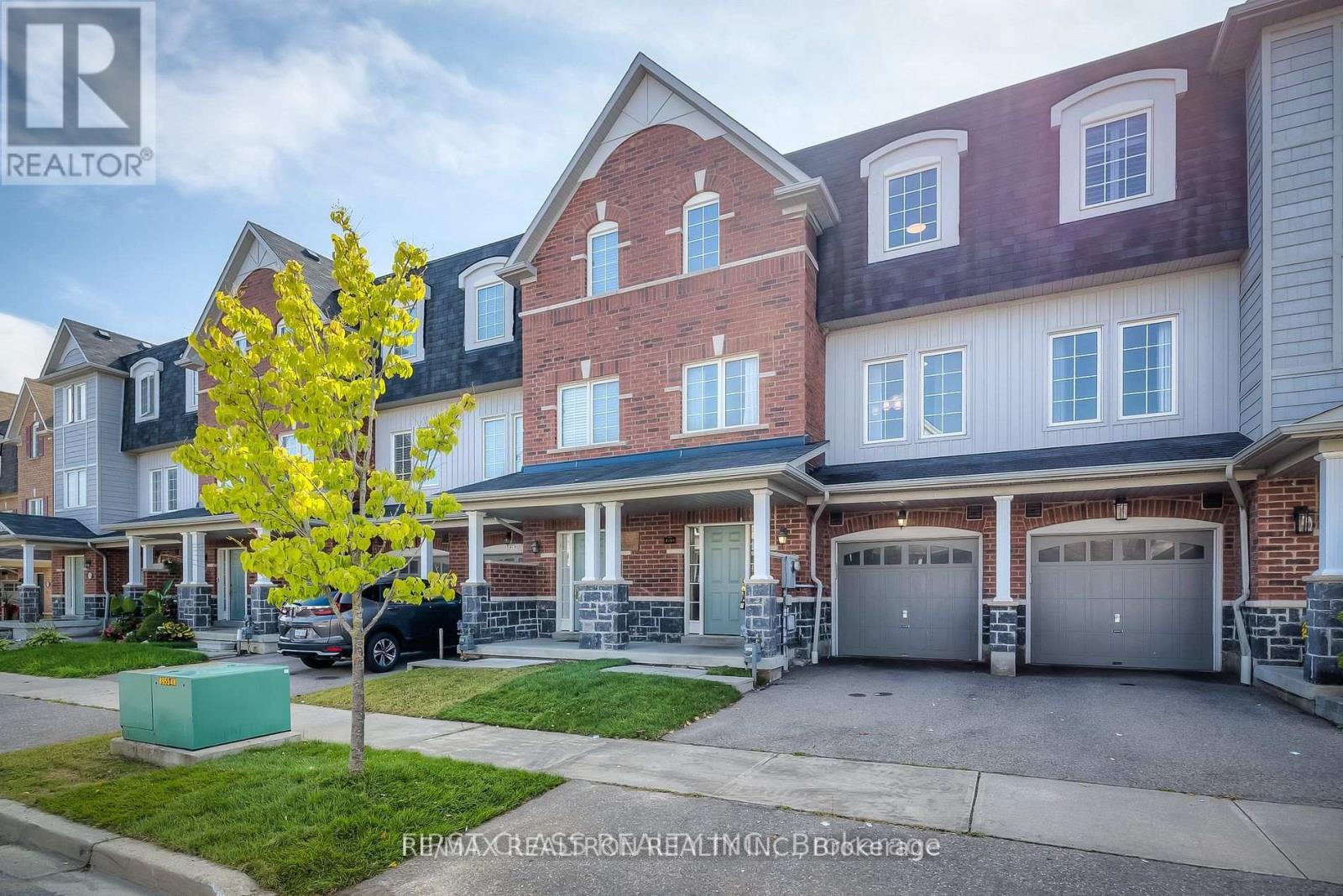 1719 CAROUSEL DRIVE|Pickering (Duffin Heights), Ontario L1X0C1