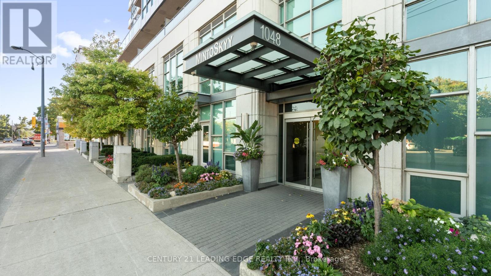 Property image for 1602 - 1048 BROADVIEW AVENUE|Toronto (Broadview North), Ontario M4K2B8