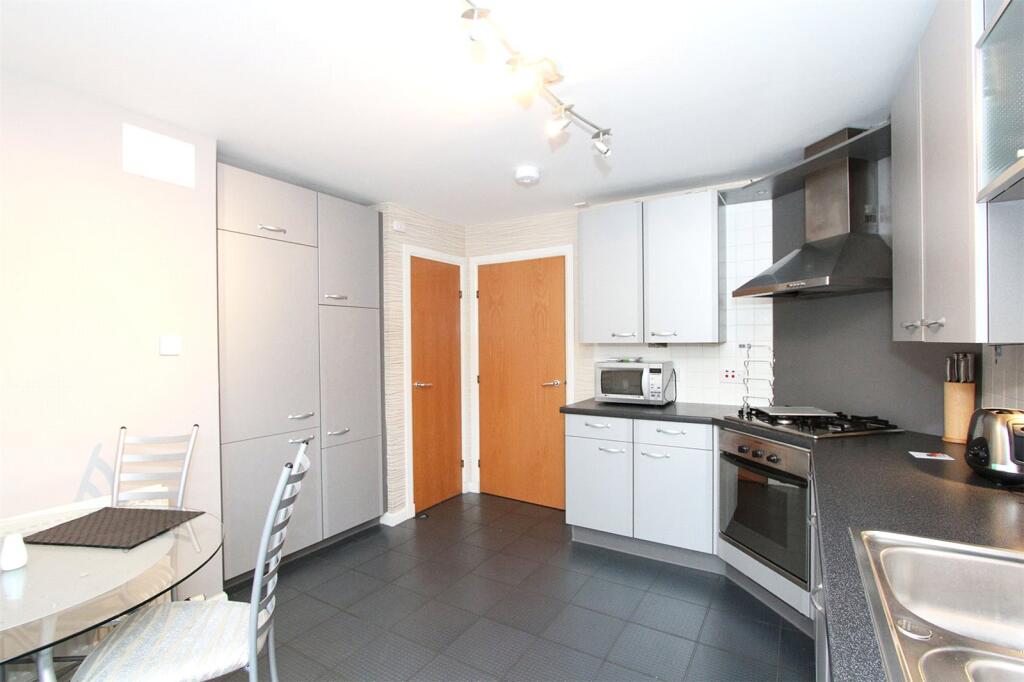 Additional image 5 of Links Road, City Centre, Aberdeen, AB24