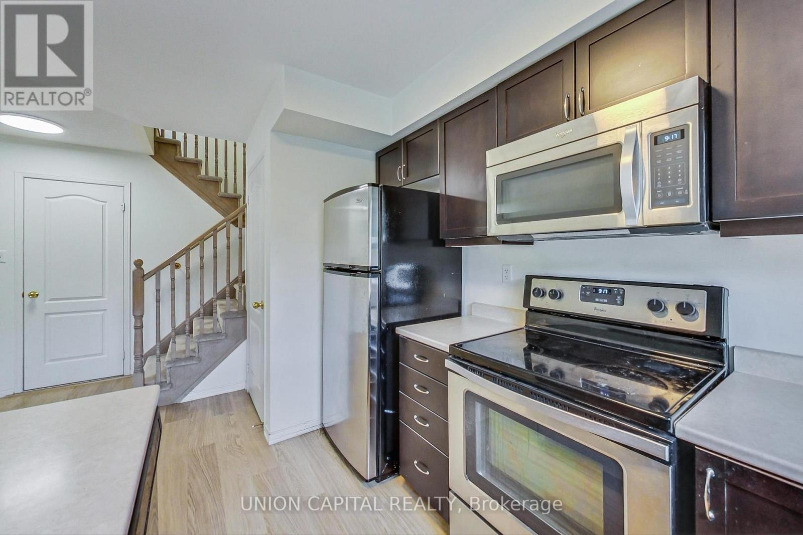Property image for 4 - 19 HAYS BOULEVARD|Oakville (RO River Oaks), Ontario L6H0H8