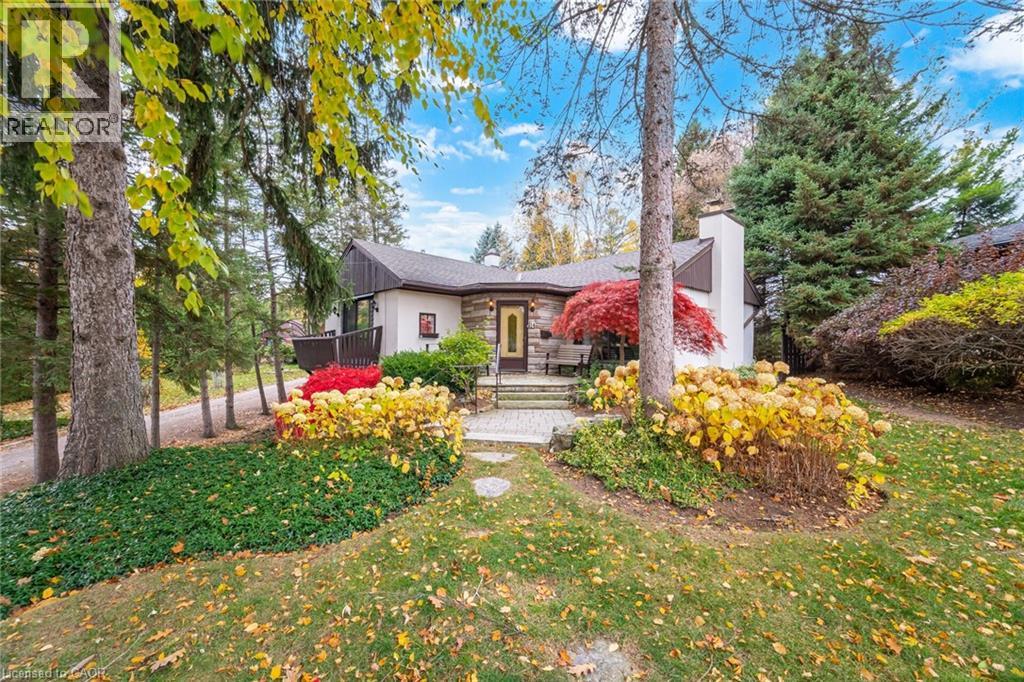 Property image for 14 AVON Drive|Dundas, Ontario L9H3N7