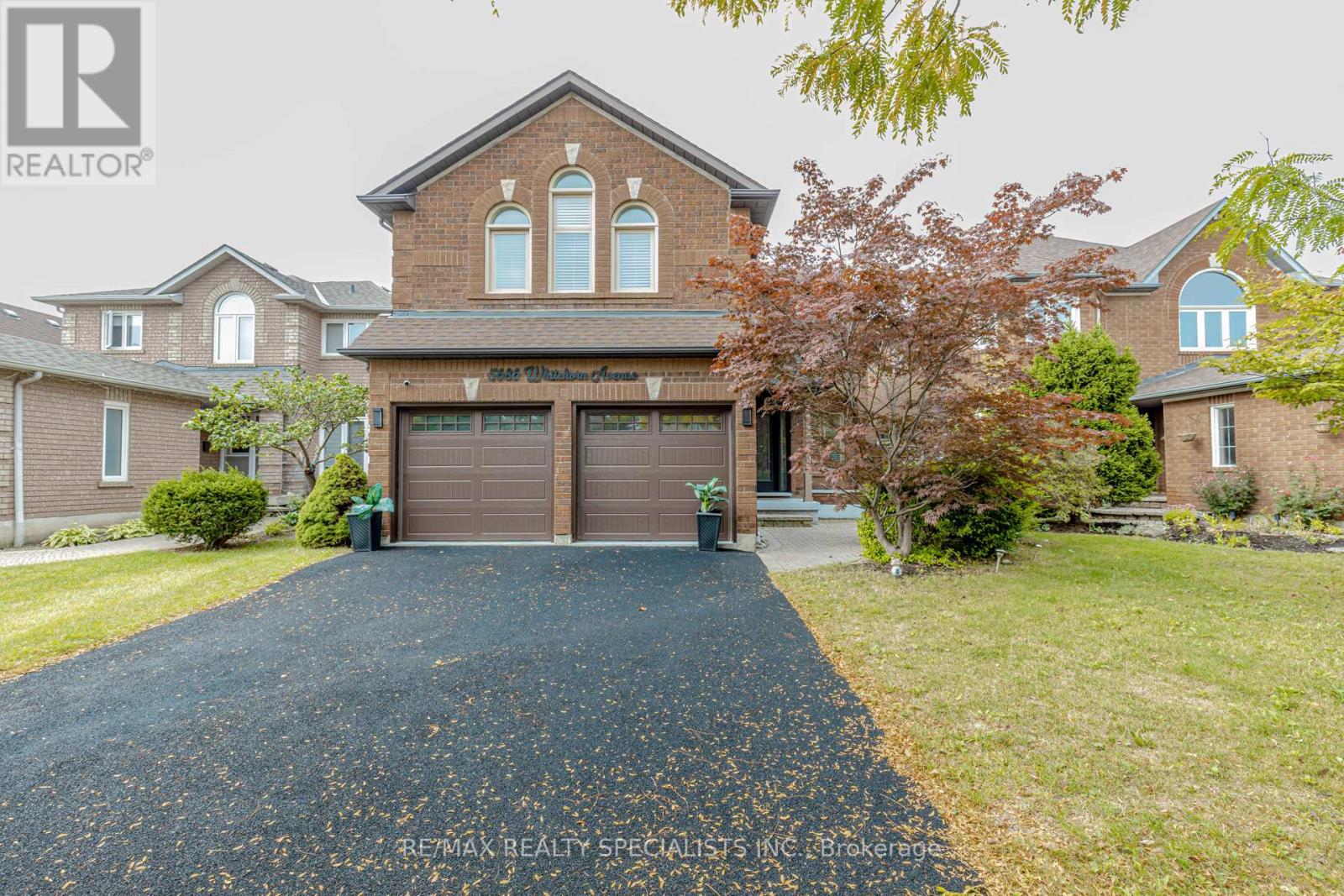 Property image for 5686 WHITEHORN AVENUE|Mississauga (East Credit), Ontario L5V2A9