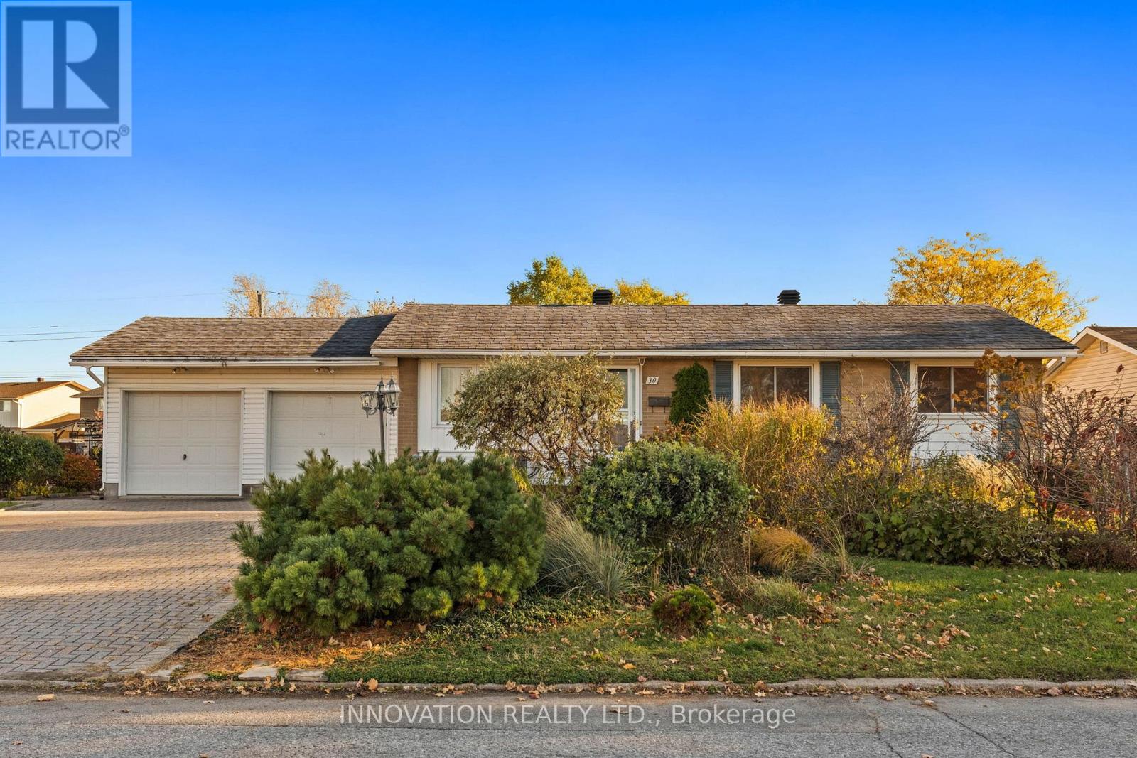 Primary image of 30 OAKVIEW AVENUE|Ottawa, Ontario K2G3A2