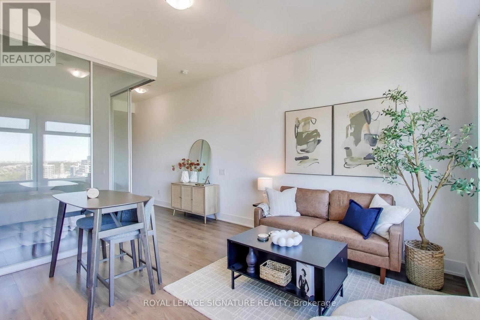 Property image for 1826 - 111 ST CLAIR AVENUE W|Toronto (Yonge-St. Clair), Ontario M4V1N5