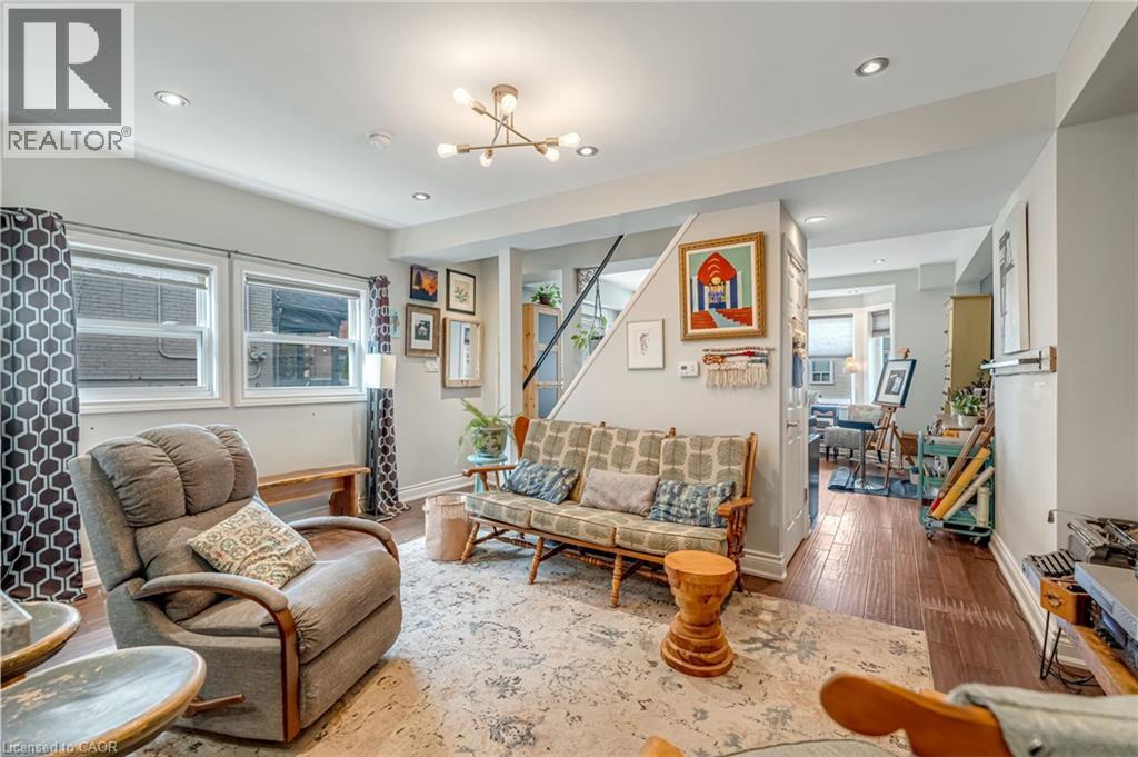 Property image for 108 EMERALD Street N|Hamilton, Ontario L8L5K4