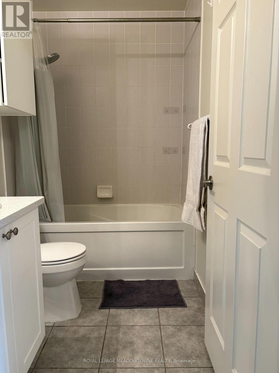 512 - 339 RATHBURN ROAD W|Mississauga (City Centre), Ontario L5B0K6