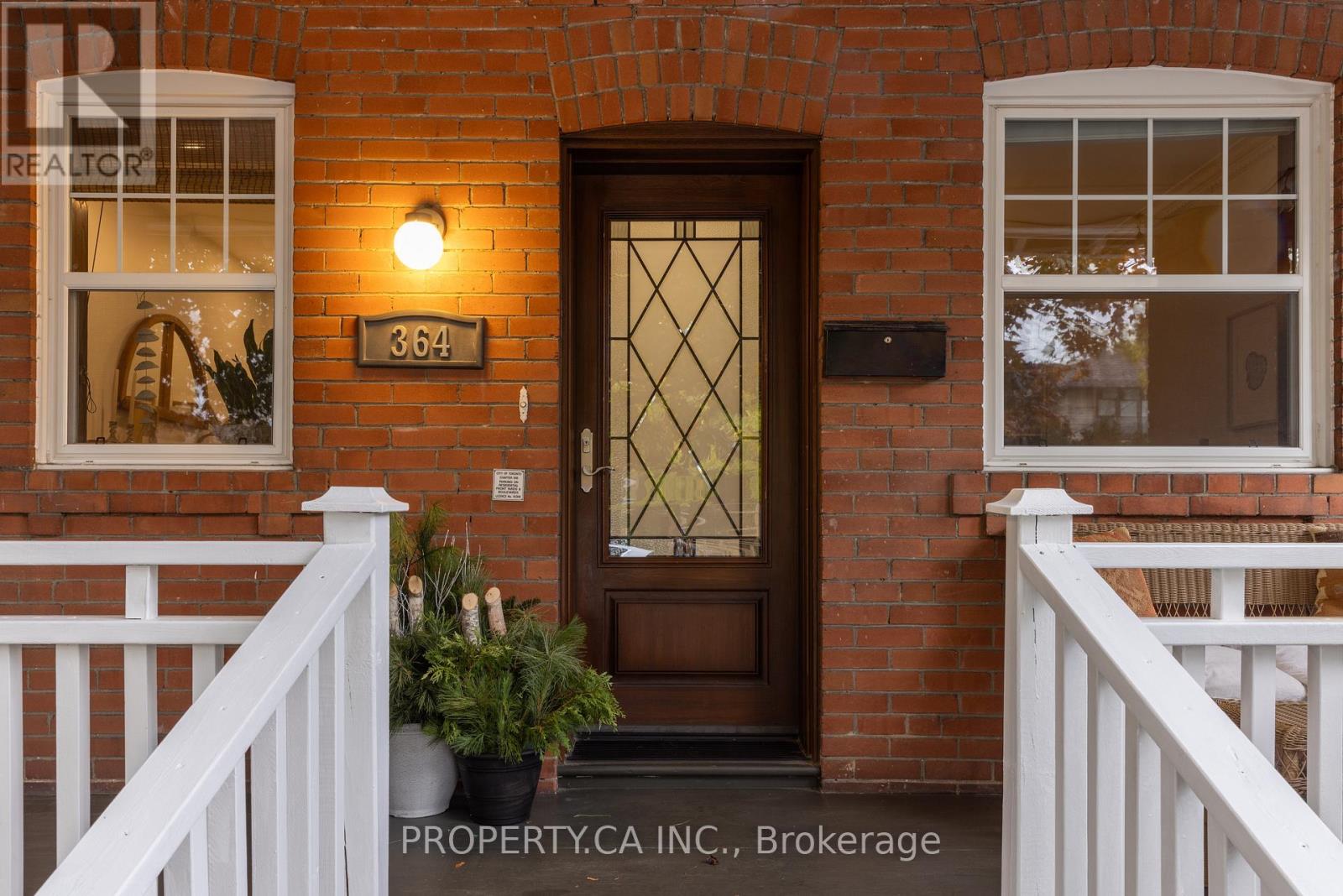 Property image for 364 NORTHCLIFFE BOULEVARD|Toronto (Oakwood Village), Ontario M6E3L1