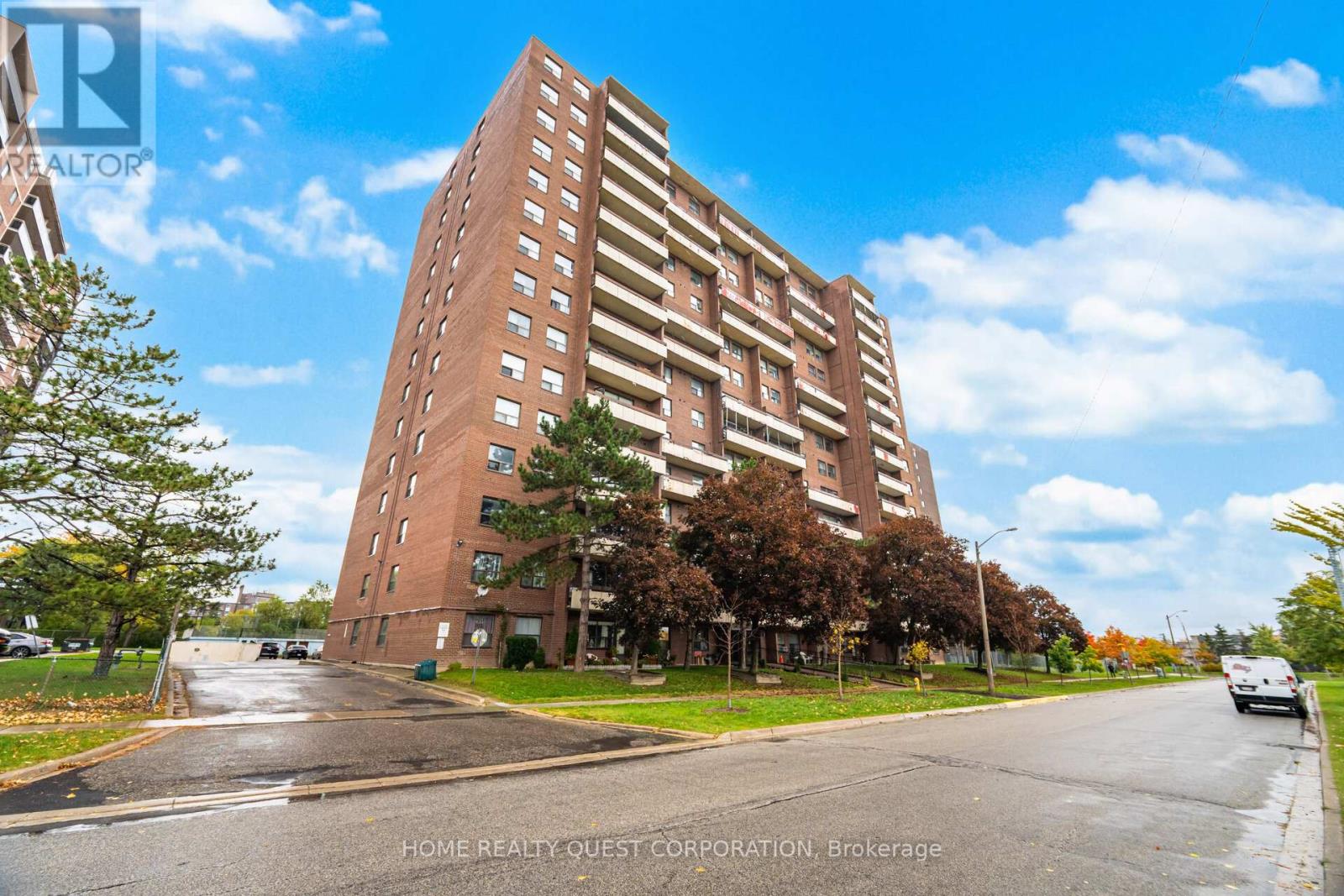 Property image for 203 - 45 SILVERSTONE DRIVE|Toronto (Mount Olive-Silverstone-Jamestown), Ontario M9V4B1